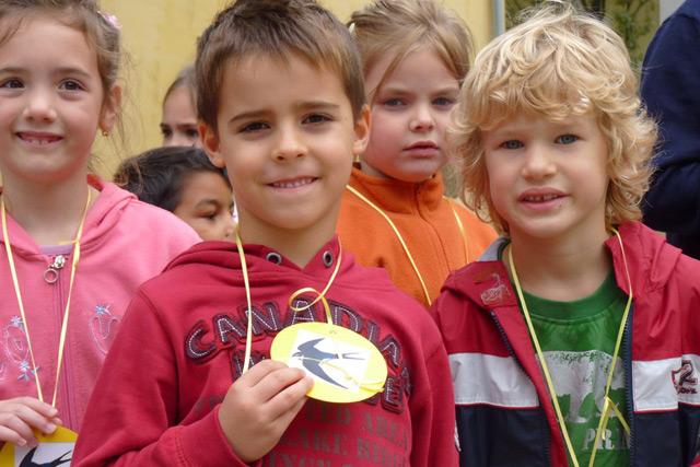 Fecske- és méhecskeavató