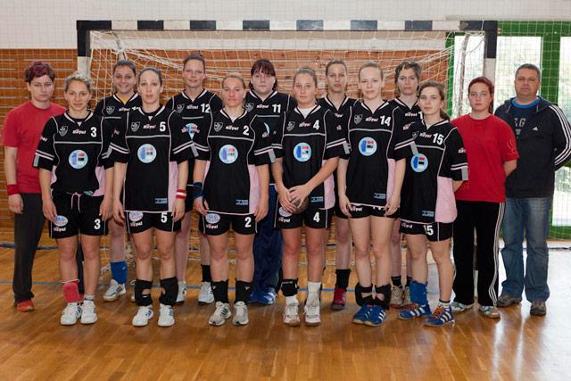 Csatavesztés derekas küzdelemben