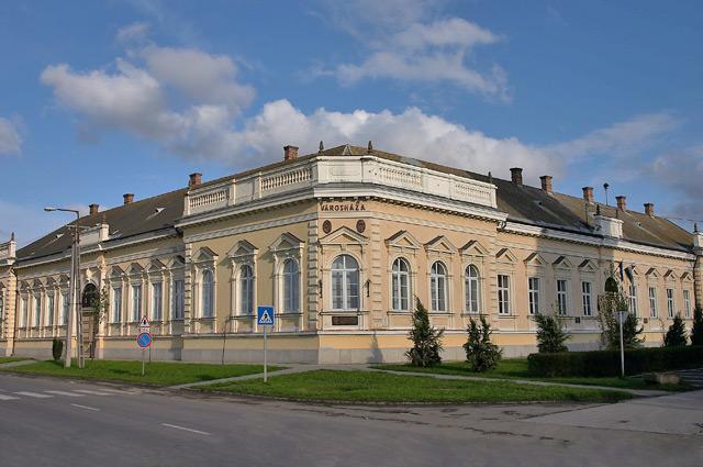 Járások - Kilenc járásközpont lesz Békés megyében (A képen: Városháza épülete 2012-ig, majd 2013. január 2-ától a járási hivatal épülete.)