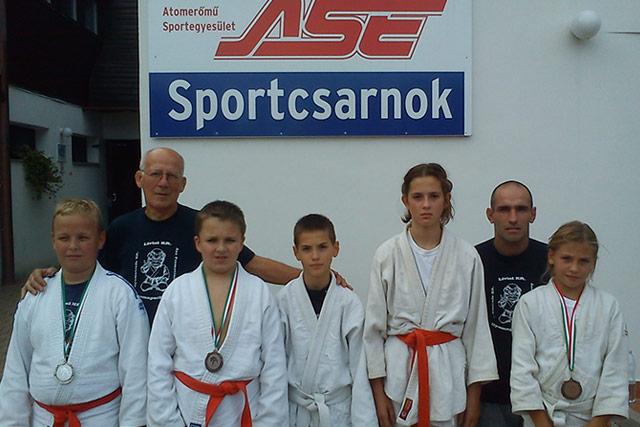 Három érem a rangos nemzetközi mezőnyben