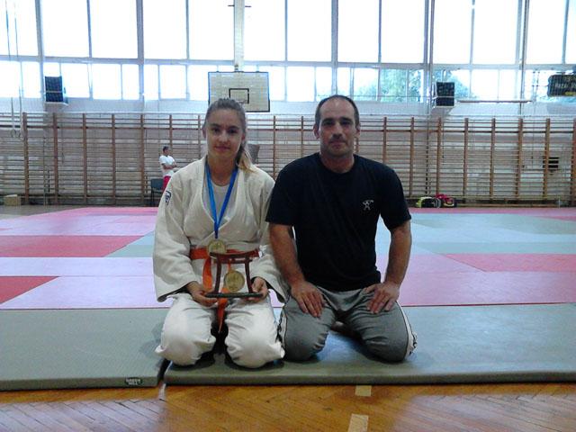 Fehér Dóra aranyérmes a Kárpát-medencei Bajnokságon