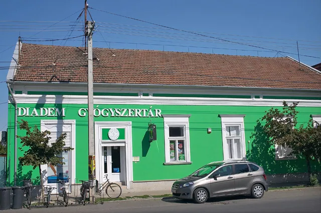 Diadem Gyógyszertár
