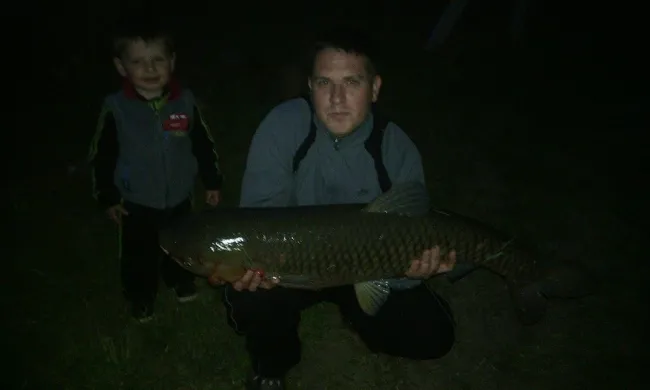 Amur (9.5 kg) - Sirató holtág