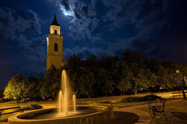 Gyomaendrőd éjszaka