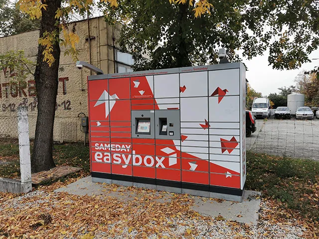 SameDay easybox csomagautomata