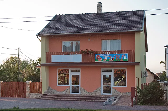 Narancs Turi
