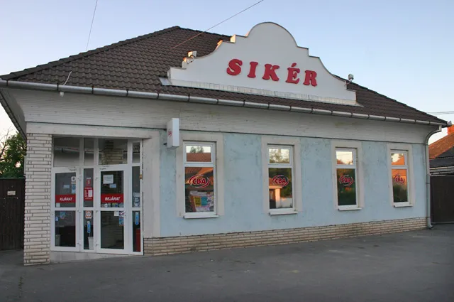 Sikér Sütőipari és Kereskedelmi Kft. 1. sz. bolt