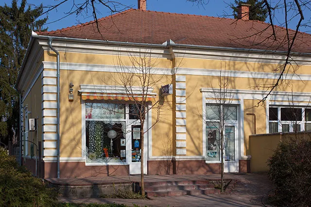 Szarka Csilla Látszerész