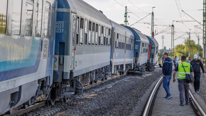 Gyomaendrődnél kisiklott a Békés InterCity