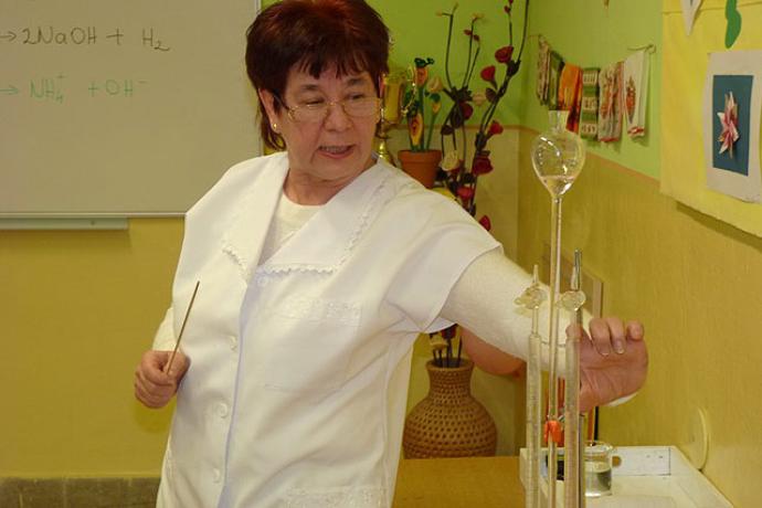 2011 - a "Kémia Nemzetközi Éve."