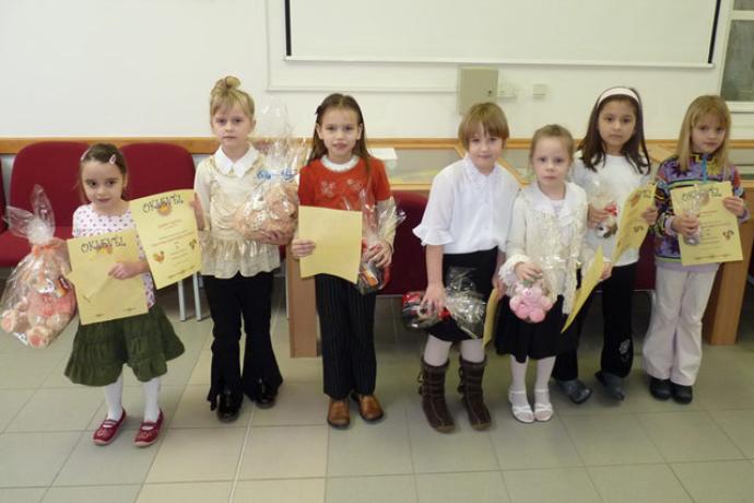 V. Iciri-piciri mesemondó és illusztrációs verseny