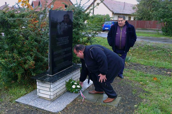 Megemlékezés az endrődi cigányzenészekről