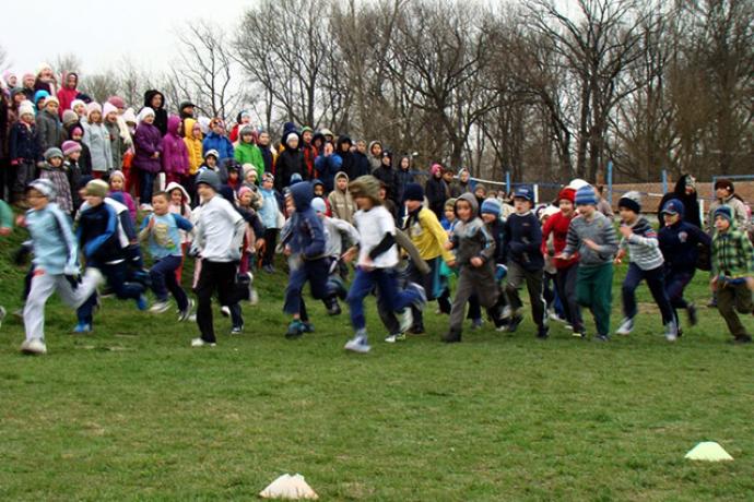 Mezei futóverseny Körzeti Diákolimpia