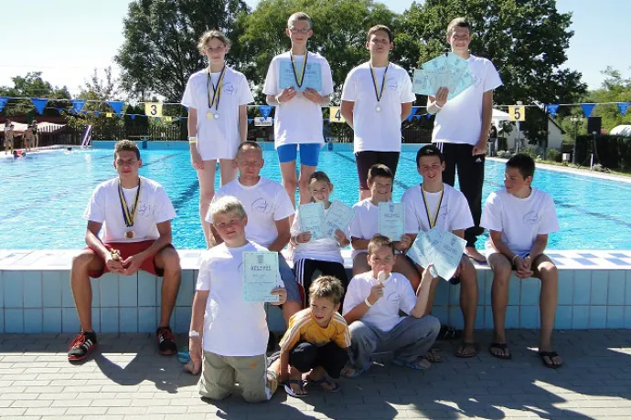 A Földvár Kupa 2013-on arattak sikert a Delfinek