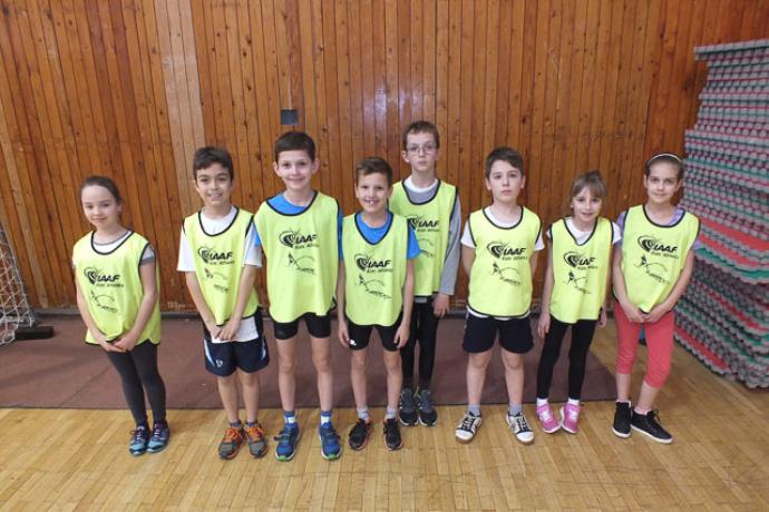 Hajszálra a dobogótól fiatal atlétáink a teremversenyen