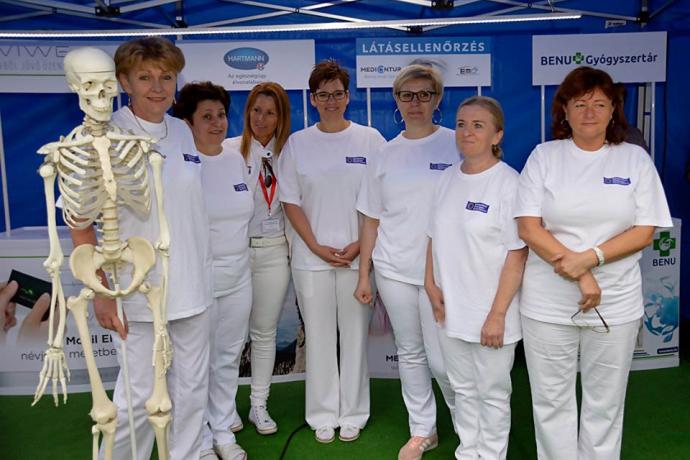 Mobil diagnosztikai központ érkezett városunkba - A városi Egészségügyi intézmény szakasszisztensei