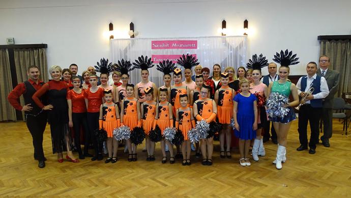 Huszonöt éves a Színfolt Mazsorett Táncegyesület