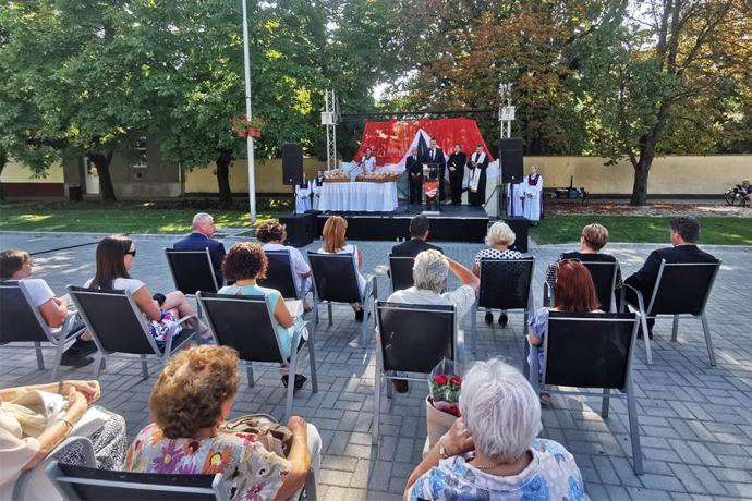 Szent István napi ünnepség és kenyérszentelés Gyomaendrődön