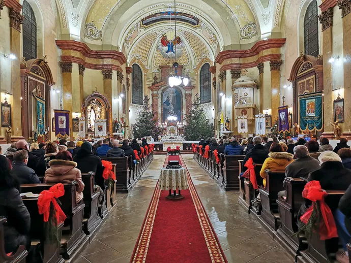 Szentesti (Éjféli) mise, Szent Imre Katolikus Templom