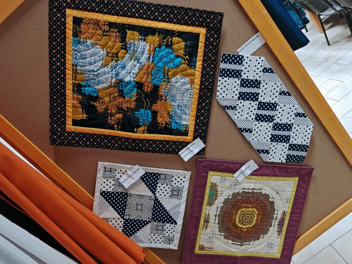 Hagyomány és modernitás egy helyen - „Körös-Körül Folt” Hímző és Foltvarró Kör kiállítása