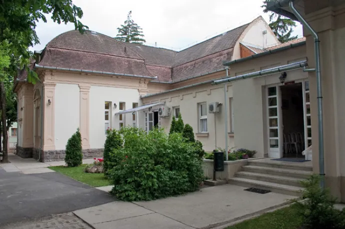 Szakrendelő Intézet