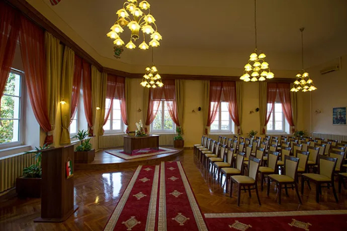 District Government Center