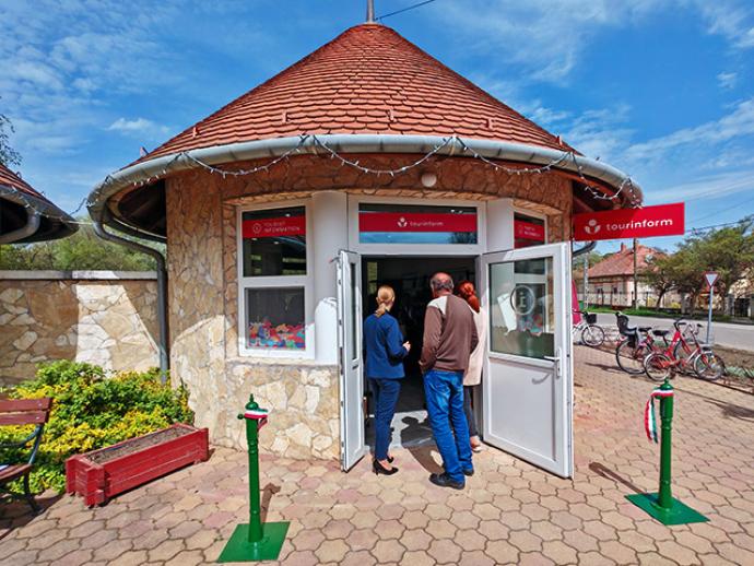 Tourinform iroda Tourinform iroda