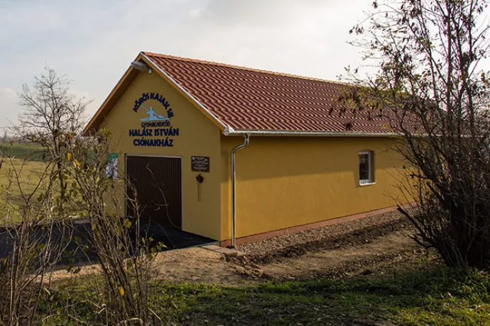 Halász István Csónakház és Szabadidős Vízitelep