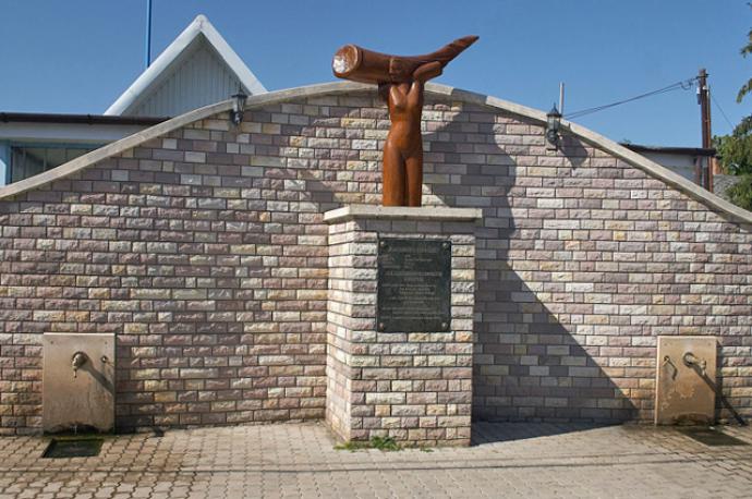 Thermal Fountain in Hantoskert