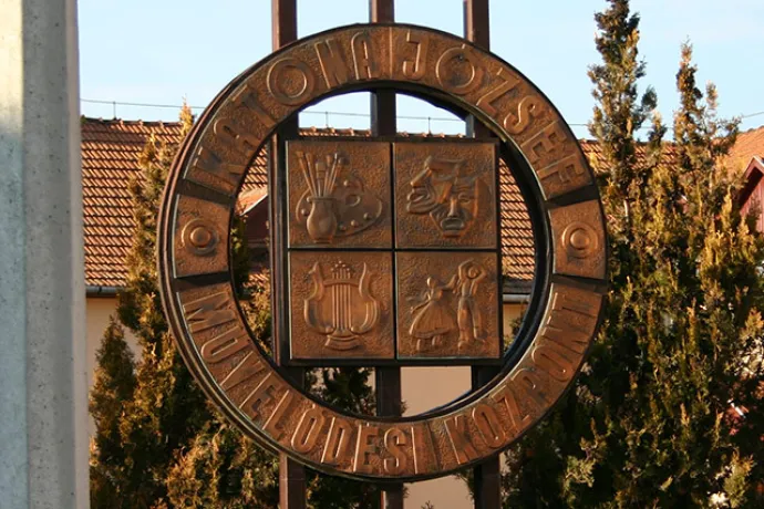 Kültéri plasztika