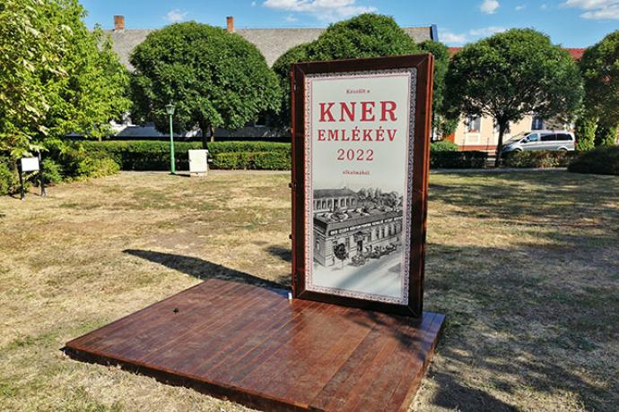 Óriáskönyv Óriáskönyv