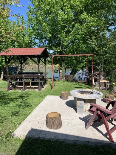 Bónom-lak Bónom-lak