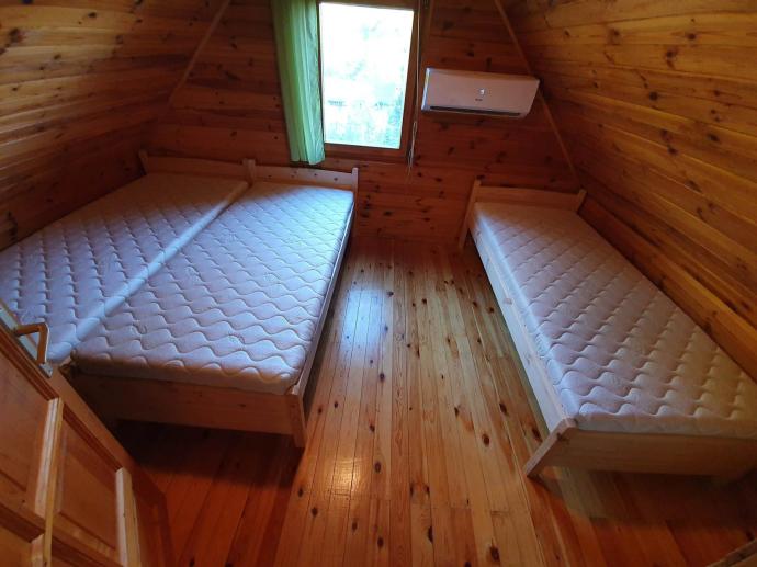 Bónom-zugi nyaraló Bónom-zugi nyaraló