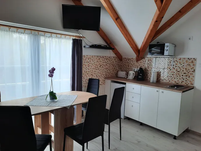 Orchidea Apartmanház