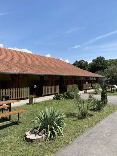 Sörkert apartmanok