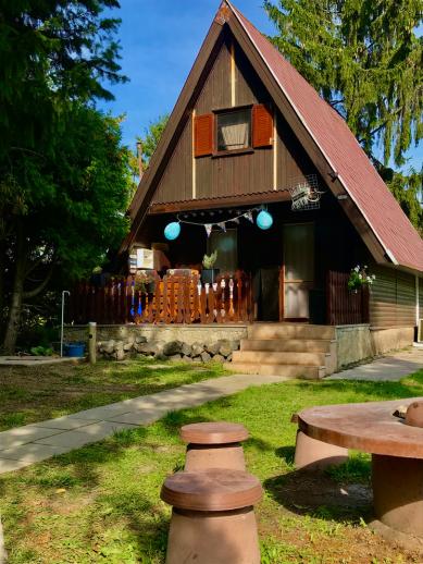 Tündérrózsa Horgászkuckó Tündérrózsa Horgászkuckó