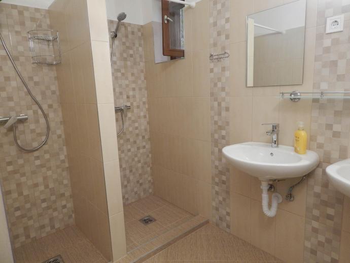 Tüskevár Pihenőház Tüskevár Pihenőház