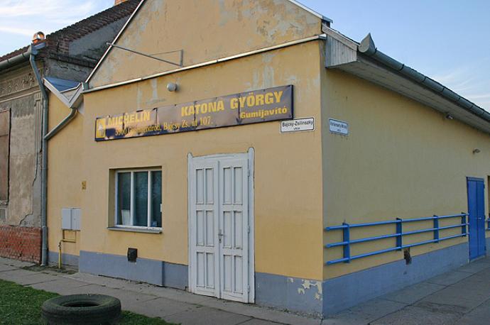 György Katona Tyre Repair