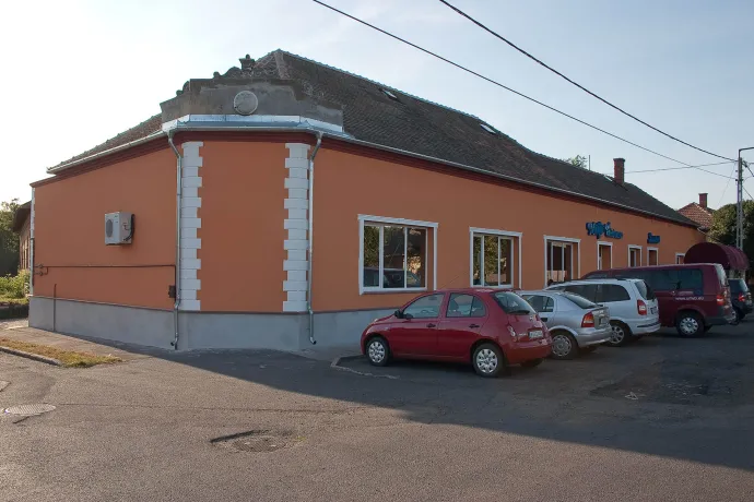 Hídfő Étterem
