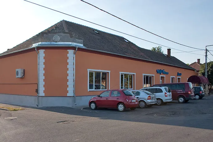 Nyerjen 5x1 pizzát a Hídfő Étterem jóvoltából!