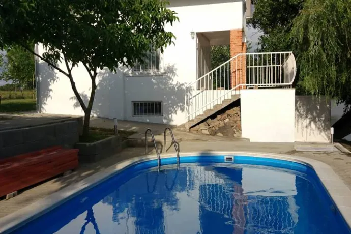 MLT Nyaraló